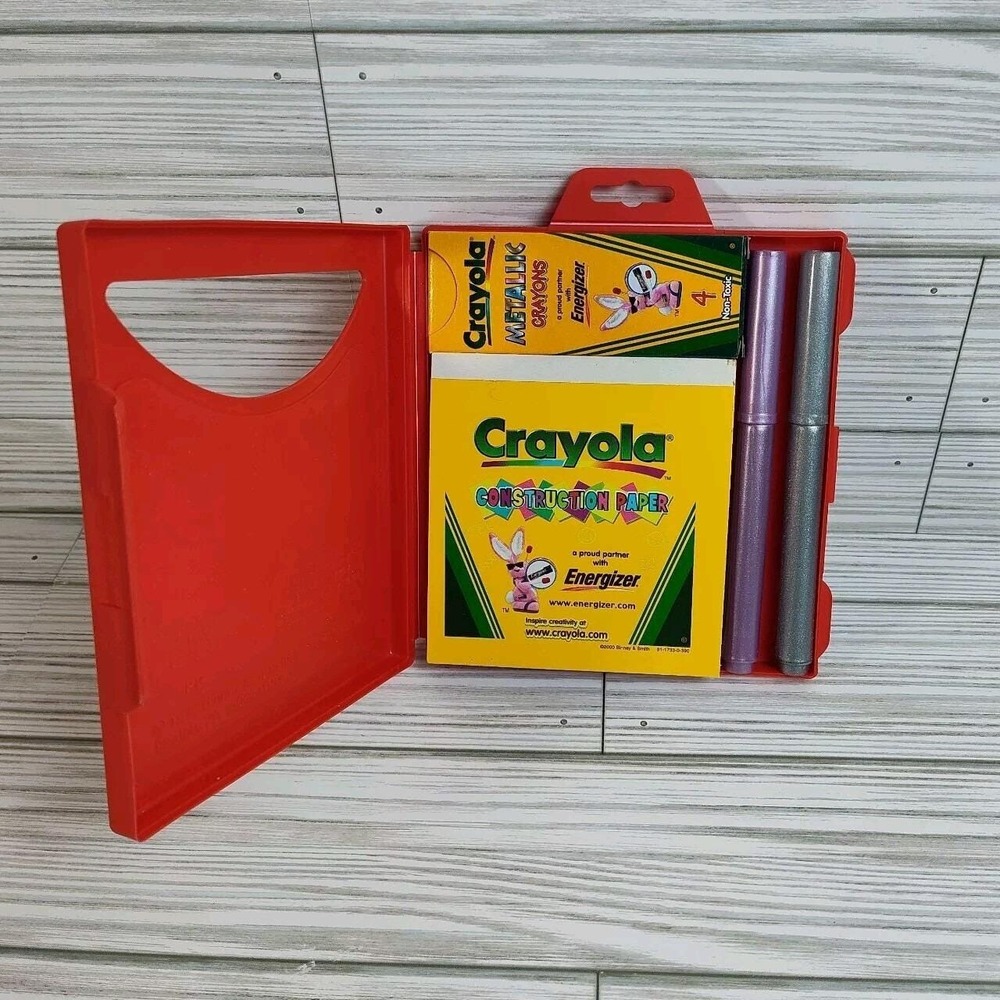 Vintage Crayola Energizer‎ Sample Kit 1999 Metallic Crayons/Markers Paper